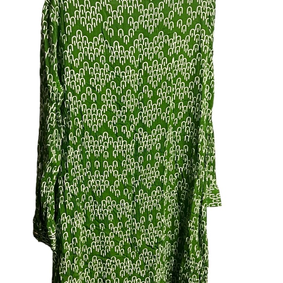 Jaclyn Smith Green and White design Dress - Picture 7 of 7